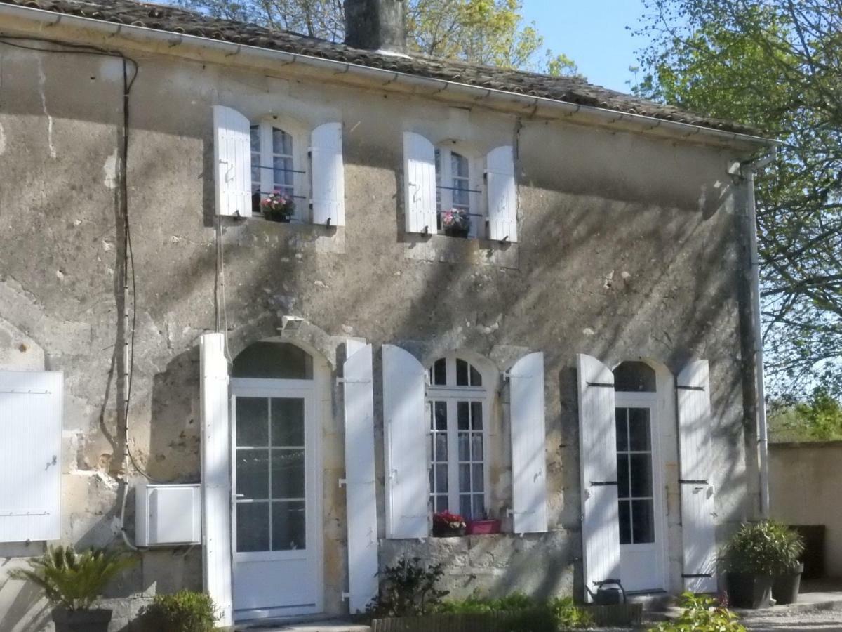 Les Demeures De La Laigne Bed & Breakfast Allas-Bocage ภายนอก รูปภาพ